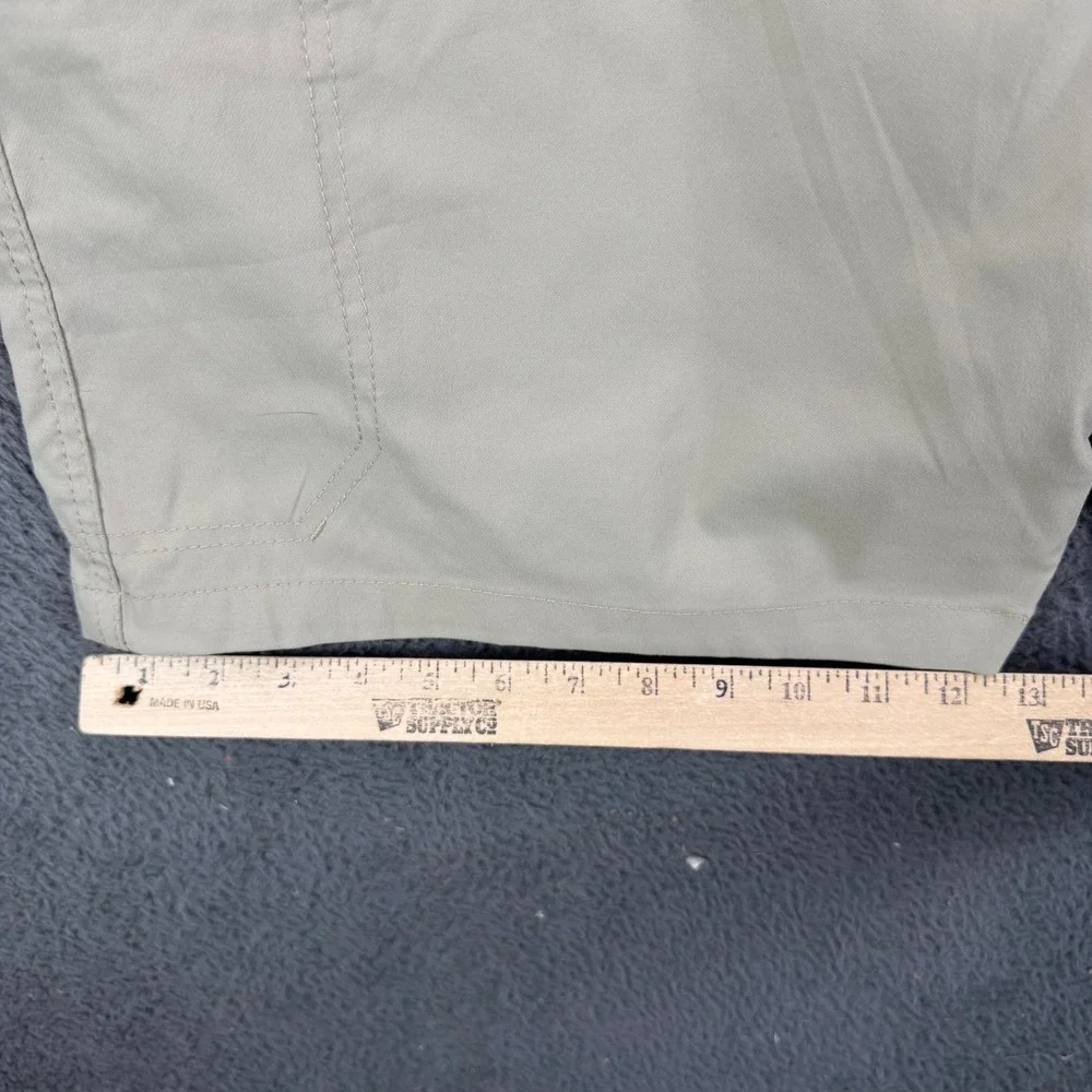 Wrangler Mens Outdoor Performance Cargo Shorts Tan Khaki 42 112353307